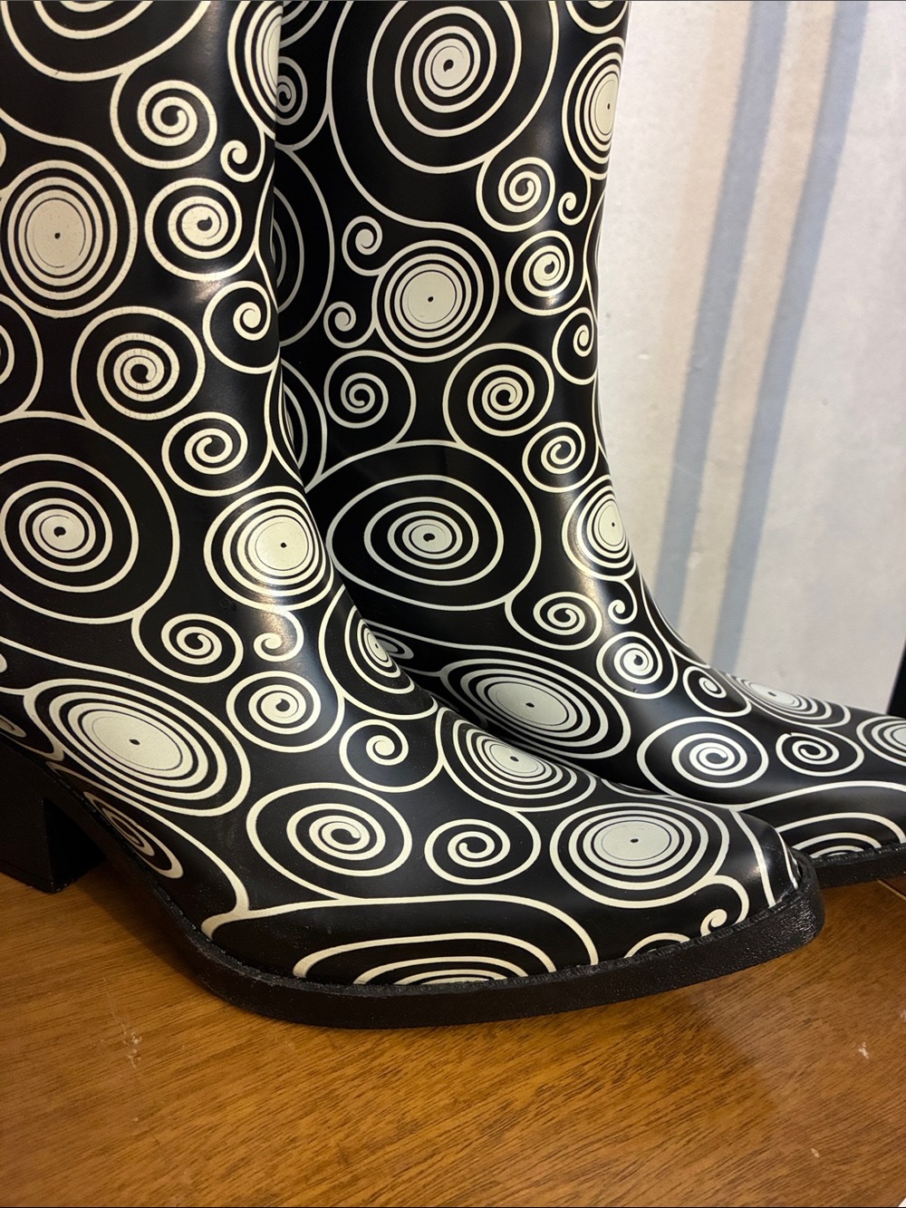 Black and White Swirl Rain Boots for Women - Picture 3 of 4